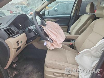 Zdjęcie 7 z 13 samochodu: 2017 HONDA PILOT EX VIN:5FNYF6H37HB054024 - miniatura