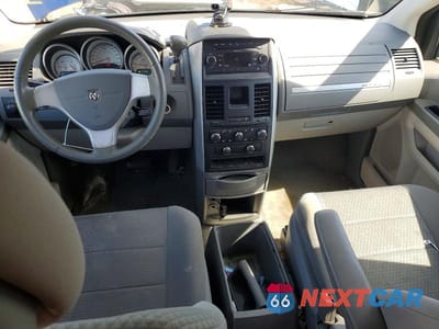 Zdjęcie 8 z 13 samochodu: 2010 DODGE GRAND CARAVAN SE VIN:2D4RN3D16AR446869 - miniatura