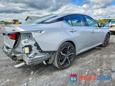 Trzecie zdjęcie samochodu z tyłu: 2024 NISSAN ALTIMA SR VIN:1N4BL4CV0RN389467 - miniatura