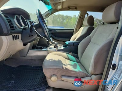 Zdjęcie 7 z 12 samochodu: 2004 TOYOTA 4RUNNER SR5 VIN:JTEZU14R848014306 - miniatura