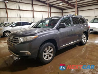 2012 TOYOTA HIGHLANDER SE 5TDBK3EH9CS139130 - główne zdjęcie licytacji z USA - miniatura