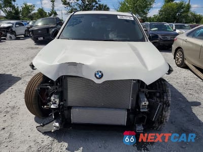 Piąte zdjęcie samochodu w środku: 2026 BMW X1 XDRIVE28I VIN:WBX73EF04T5423670 - miniatura