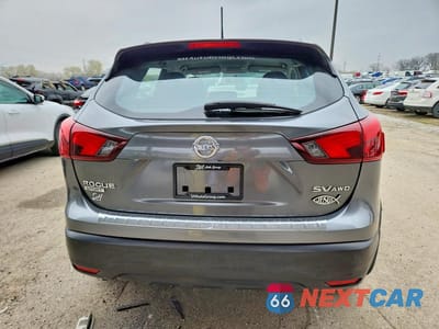 Zdjęcie 6 z 13 samochodu: 2018 NISSAN ROGUE SPORT SV VIN:JN1BJ1CR3JW204492 - miniatura