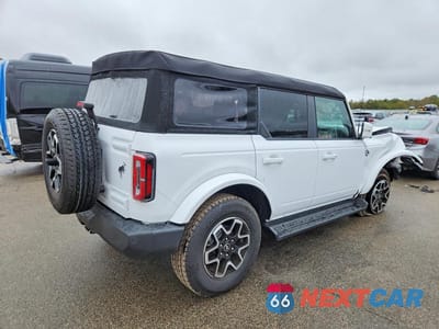 Trzecie zdjęcie samochodu z tyłu: 2025 FORD BRONCO OUTER BANKS VIN:1FMDE8BH4SLB18604 - miniatura