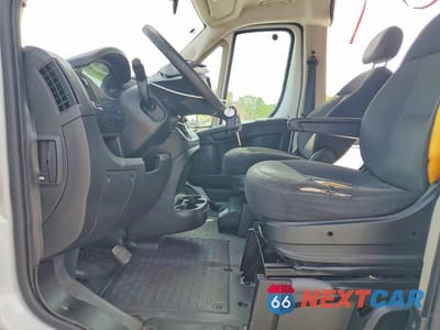 Zdjęcie 7 z 13 samochodu: 2018 RAM PROMASTER 2500 2500 HIGH VIN:3C6TRVCGXJE112975 - miniatura