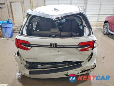Zdjęcie 6 z 13 samochodu: 2022 HONDA ODYSSEY EXL VIN:5FNRL6H70NB004450 - miniatura