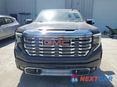 Piąte zdjęcie samochodu w środku: 2025 GMC SIERRA C1500 DENALI VIN:3GTPHGEDXSG103484 - miniatura