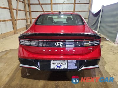 Zdjęcie 6 z 12 samochodu: 2024 HYUNDAI SONATA SEL VIN:KMHL64JA5RA394639 - miniatura