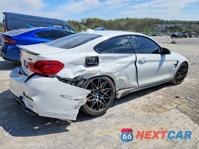 Trzecie zdjęcie samochodu z tyłu: 2018 BMW M4 VIN:WBS4Y9C57JAA92317 - miniatura