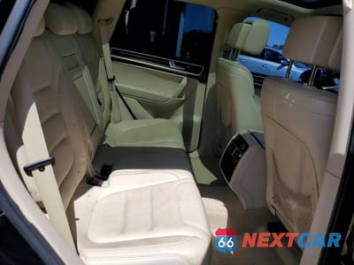 Zdjęcie 11 z 13 samochodu: 2012 VOLKSWAGEN TOUAREG V6 TDI VIN:WVGFK9BPXCD004813 - miniatura