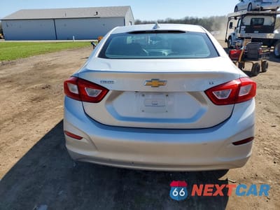 Zdjęcie 6 z 12 samochodu: 2017 CHEVROLET CRUZE LT VIN:1G1BE5SM0H7135613 - miniatura