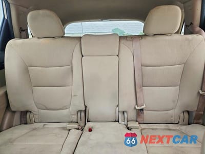 Zdjęcie 10 z 13 samochodu: 2012 KIA SORENTO LX VIN:5XYKT4A64CG210240 - miniatura