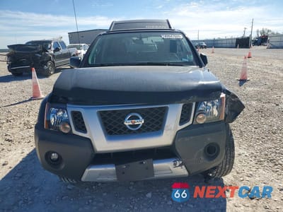 Piąte zdjęcie samochodu w środku: 2014 NISSAN XTERRA S VIN:5N1AN0NW6EN810225 - miniatura