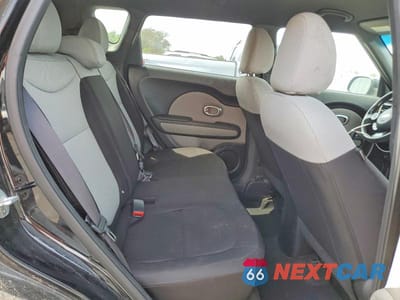 Zdjęcie 10 z 12 samochodu: 2016 KIA SOUL BASE VIN:KNDJN2A27G7303893 - miniatura