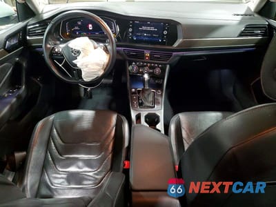 Zdjęcie 8 z 12 samochodu: 2019 VOLKSWAGEN JETTA SEL PREMIUM VIN:3VWG57BU0KM059152 - miniatura