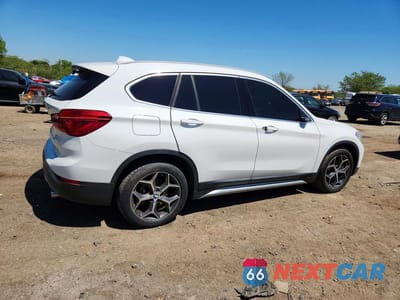 Trzecie zdjęcie samochodu z tyłu: 2018 BMW X1 XDRIVE28I VIN:WBXHT3C3XJ5L30804 - miniatura