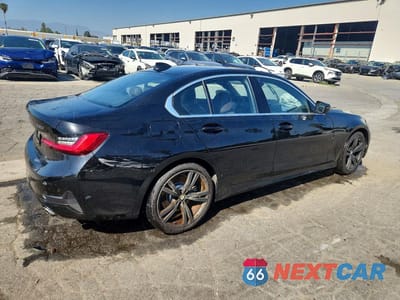Trzecie zdjęcie samochodu z tyłu: 2019 BMW 330I VIN:WBA5R1C52KAK09162 - miniatura