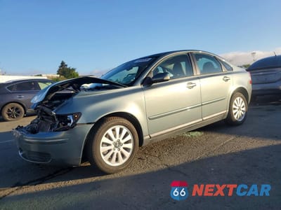 2005 VOLVO S40 2.4I YV1MS390952051860 - główne zdjęcie licytacji z USA - miniatura
