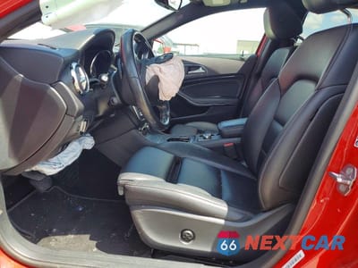 Zdjęcie 7 z 13 samochodu: 2018 MERCEDES-BENZ GLA 250 4MATIC VIN:WDCTG4GB8JJ468779 - miniatura