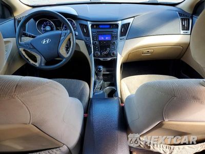 Zdjęcie 8 z 12 samochodu: 2013 HYUNDAI SONATA GLS VIN:5NPEB4AC6DH645874 - miniatura
