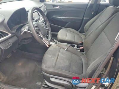 Zdjęcie 7 z 12 samochodu: 2019 HYUNDAI ACCENT SE VIN:3KPC24A39KE073109 - miniatura