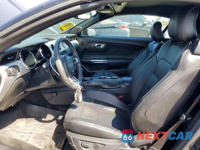 Zdjęcie 7 z 11 samochodu: 2017 FORD MUSTANG VIN:1FATP8UH6H5204233 - miniatura