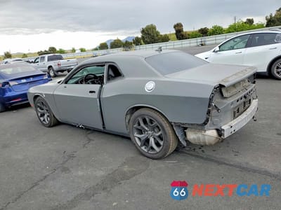 Drugie zdjęcie samochodu z przodu: 2017 DODGE CHALLENGER SXT VIN:2C3CDZAG2HH629398 - miniatura