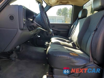 Zdjęcie 7 z 12 samochodu: 2005 CHEVROLET SILVERADO C1500 VIN:1GCEC14V15Z260192 - miniatura