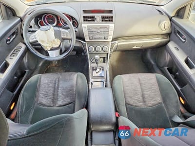 Zdjęcie 8 z 11 samochodu: 2009 MAZDA 6 I VIN:1YVHP82A795M01543 - miniatura