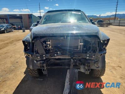 Piąte zdjęcie samochodu w środku: 2014 RAM 2500 SLT VIN:3C6UR5MJ9EG183030 - miniatura