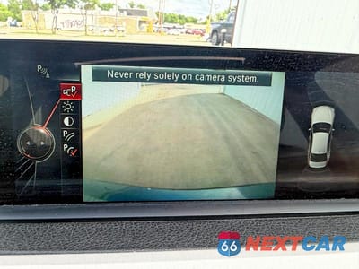 Zdjęcie 11 z 14 samochodu: 2016 BMW 320 XI VIN:WBA8E5G55GNT93166 - miniatura
