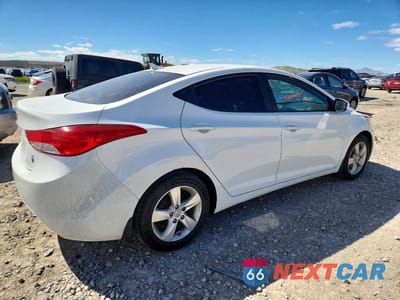 Trzecie zdjęcie samochodu z tyłu: 2012 HYUNDAI ELANTRA GLS VIN:5NPDH4AE6CH150438 - miniatura