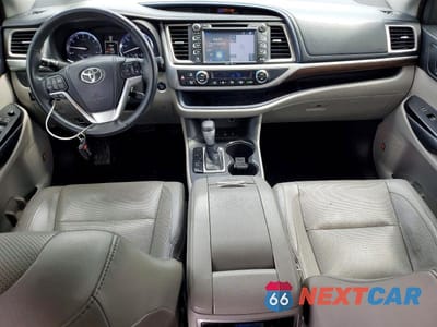 Zdjęcie 8 z 11 samochodu: 2014 TOYOTA HIGHLANDER LIMITED VIN:5TDDKRFH3ES045810 - miniatura