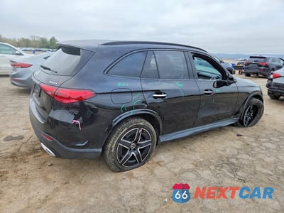 Trzecie zdjęcie samochodu z tyłu: 2025 MERCEDES-BENZ GLC 300 4MATIC VIN:W1NKM4HB9SF387506 - miniatura