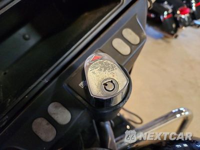 Zdjęcie 8 z 9 samochodu: 2002 HARLEY DAVIDSON FLHTPI VIN:1HD1FMW142Y625112 - miniatura