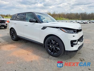 Czwarte zdjęcie samochodu z boku: 2025 LAND ROVER RANGE ROVER SPORT SE VIN:SAL1P9EU1SA494861 - miniatura