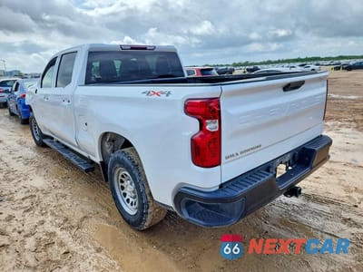 Drugie zdjęcie samochodu z przodu: 2023 CHEVROLET SILVERADO K1500 VIN:1GCUDAED3PZ307045 - miniatura