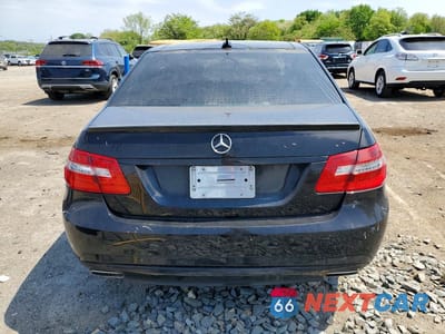 Zdjęcie 6 z 13 samochodu: 2013 MERCEDES-BENZ E 350 4MATIC VIN:WDDHF8JB1DA717190 - miniatura