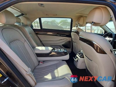 Zdjęcie 10 z 11 samochodu: 2019 GENESIS G90 3.3T PREMIUM VIN:KMTF34JA3KU058746 - miniatura