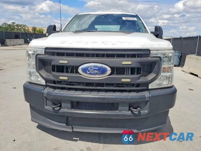 Piąte zdjęcie samochodu w środku: 2022 FORD F250 SUPER DUTY VIN:1FT7W2B61NEF11978 - miniatura