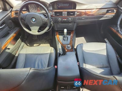 Zdjęcie 8 z 12 samochodu: 2010 BMW 328 I VIN:WBAPH7C5XAE129954 - miniatura
