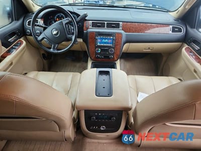 Zdjęcie 8 z 12 samochodu: 2008 CHEVROLET TAHOE K1500 HYBRID VIN:1GNFK13528R271271 - miniatura