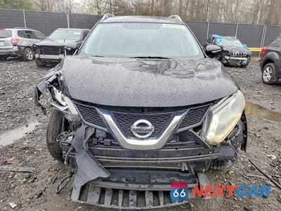 Piąte zdjęcie samochodu w środku: 2015 NISSAN ROGUE SL VIN:5N1AT2MV7FC879237 - miniatura
