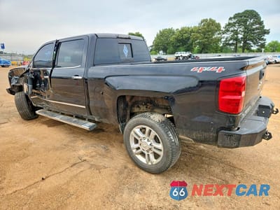 Drugie zdjęcie samochodu z przodu: 2016 CHEVROLET SILVERADO K2500 HIGH COUNTRY VIN:1GC1KXE85GF101659 - miniatura