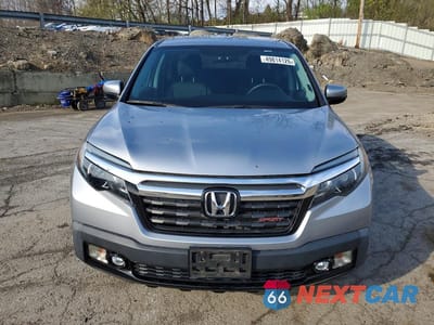 Piąte zdjęcie samochodu w środku: 2019 HONDA RIDGELINE SPORT VIN:5FPYK3F13KB040289 - miniatura