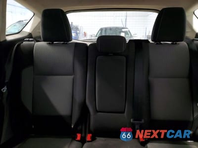 Zdjęcie 10 z 13 samochodu: 2017 FORD C-MAX SE VIN:1FADP5AU9HL113067 - miniatura