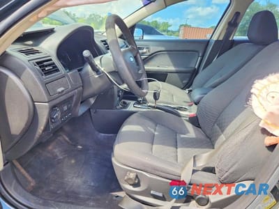 Zdjęcie 7 z 12 samochodu: 2010 FORD FUSION SE VIN:3FAHP0HA2AR147214 - miniatura