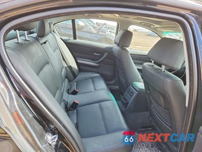 Zdjęcie 10 z 12 samochodu: 2008 BMW 328 XI VIN:WBAVC93548KZ73243 - miniatura