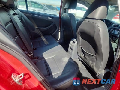 Zdjęcie 10 z 12 samochodu: 2015 VOLKSWAGEN JETTA TDI VIN:3VWLA7AJ6FM331761 - miniatura