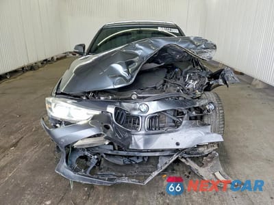 Piąte zdjęcie samochodu w środku: 2017 BMW 330 I VIN:WBA8B9G38HNU51934 - miniatura